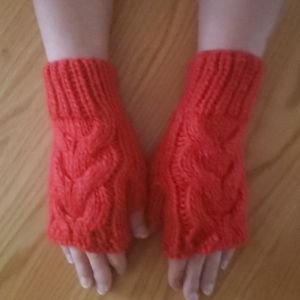 Hand made knit fingerless wrist warmer glo…
